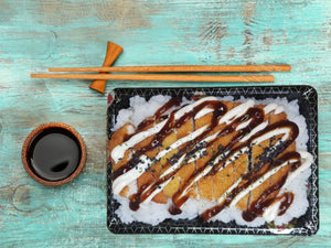 Crispy chicken on rice with teriyaki sauce and mayo